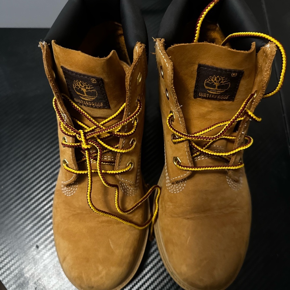 Timberland Classic 6 Waterproof "Wheat Nubuck" Preschool Kids' Boot